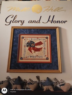 MILL HILL GLORY AND HONOR CROSS STITCH BKLT