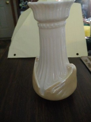 Belleek Ireland MOORE Green Mark Vase Likenew  Ribbed Column FreeShip 6.5*