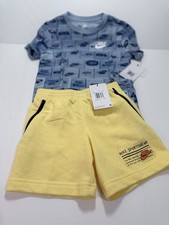 Size 6 Nike Air Kids Boys T-Shirt  Shorts Set NWT Blue And Yellow