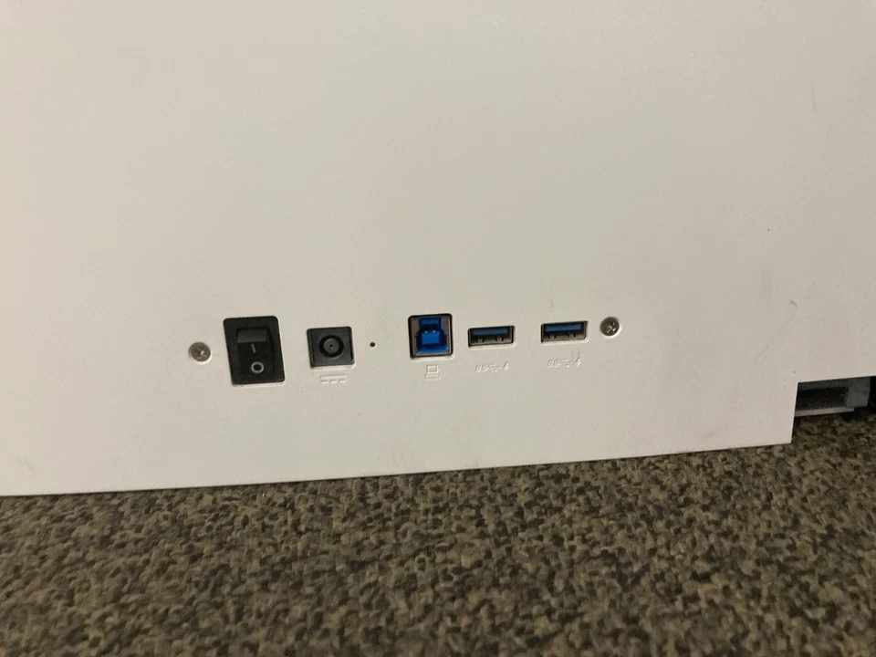 Pantalla multimedia curva HP Envy 34c 34" HDMI WQHD 3440 x 1440 sin soporte con cables Foto 4 de 4