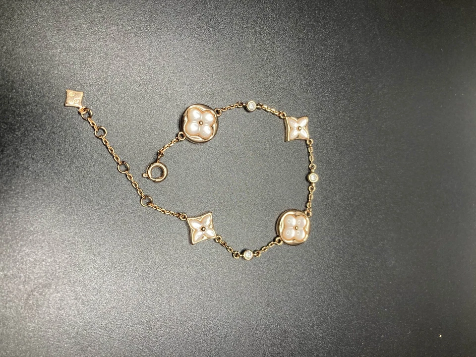 Pulsera Louis Vuitton Tono Plata Dije ¡Envío Gratis! Foto 2 de 4