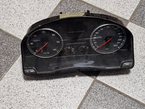 VW Golf 5 Tacho Kombiinstrument 1K0920862K