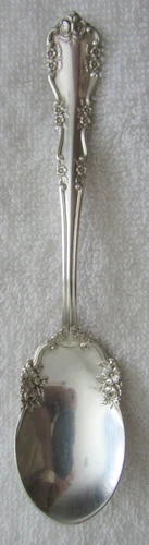 Wild Rose, Old Rosalind International Sterling Silver Ice Cream Dessert Spoon