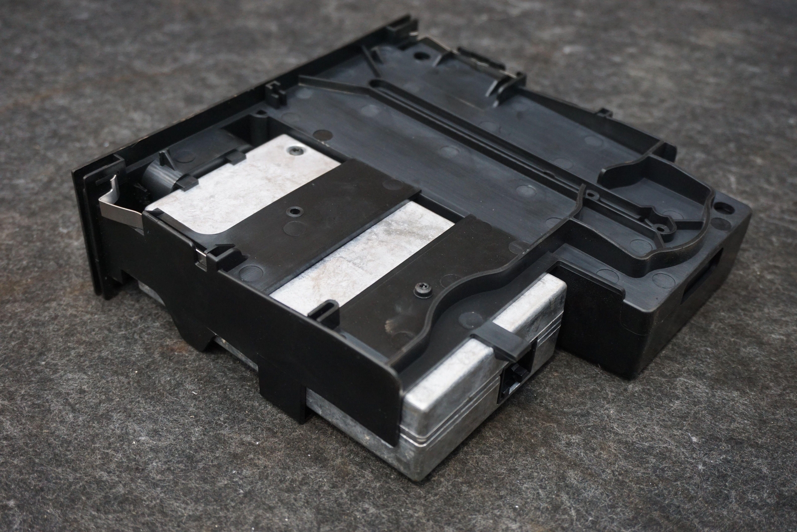Radio Media Interface Control Module 420035785 OEM Audi R8 Type 42 2012