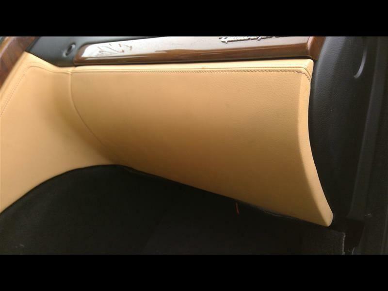 07 MASERATI Glove Box