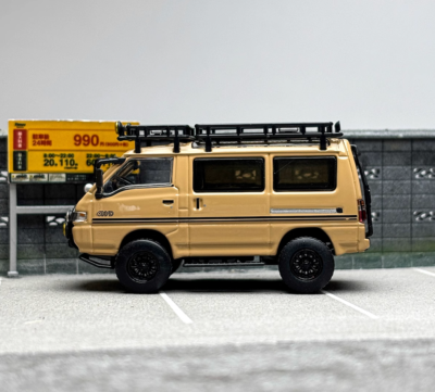 Autobots 1:64 Yellow 4WD Delica L300 Camper Van Model Diecast