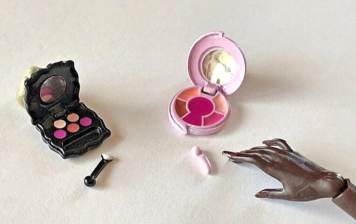 Doll miniature makeup set for Fashion Royalty Barbie Poppy Parker Dolls diorama