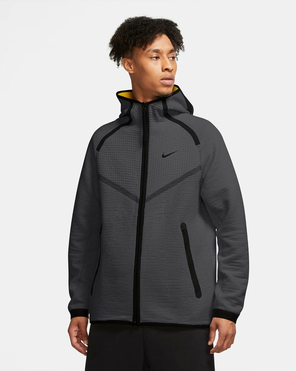 Nike sportswear cheap tech pack windrunner