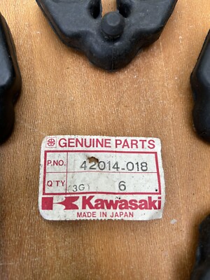 Kawasaki sprocket hub damper MACH 2 H2 750 NOS OEM 42014-018 1972