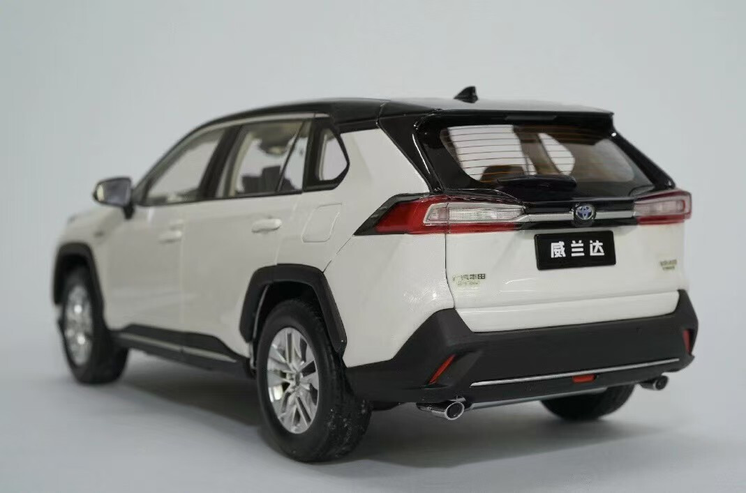 トヨタ TOYOTA 1/18 ワイルドランダー WILDLANDER RAV4 1/18 TOYOTA RAV4 SUV / WILDLANDER Dealer model white Collection