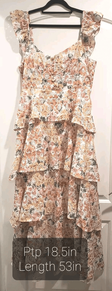 en saison presley midi dress EN SAISON Presley Floral Embroidered Tiered Midi Dress US Large NWT