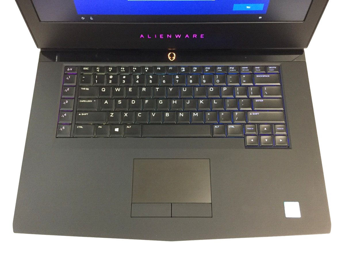 Dell Alienware 15 R4 Gaming Laptop/i7-8750H/16GB/1TB HDD+128GB SSD