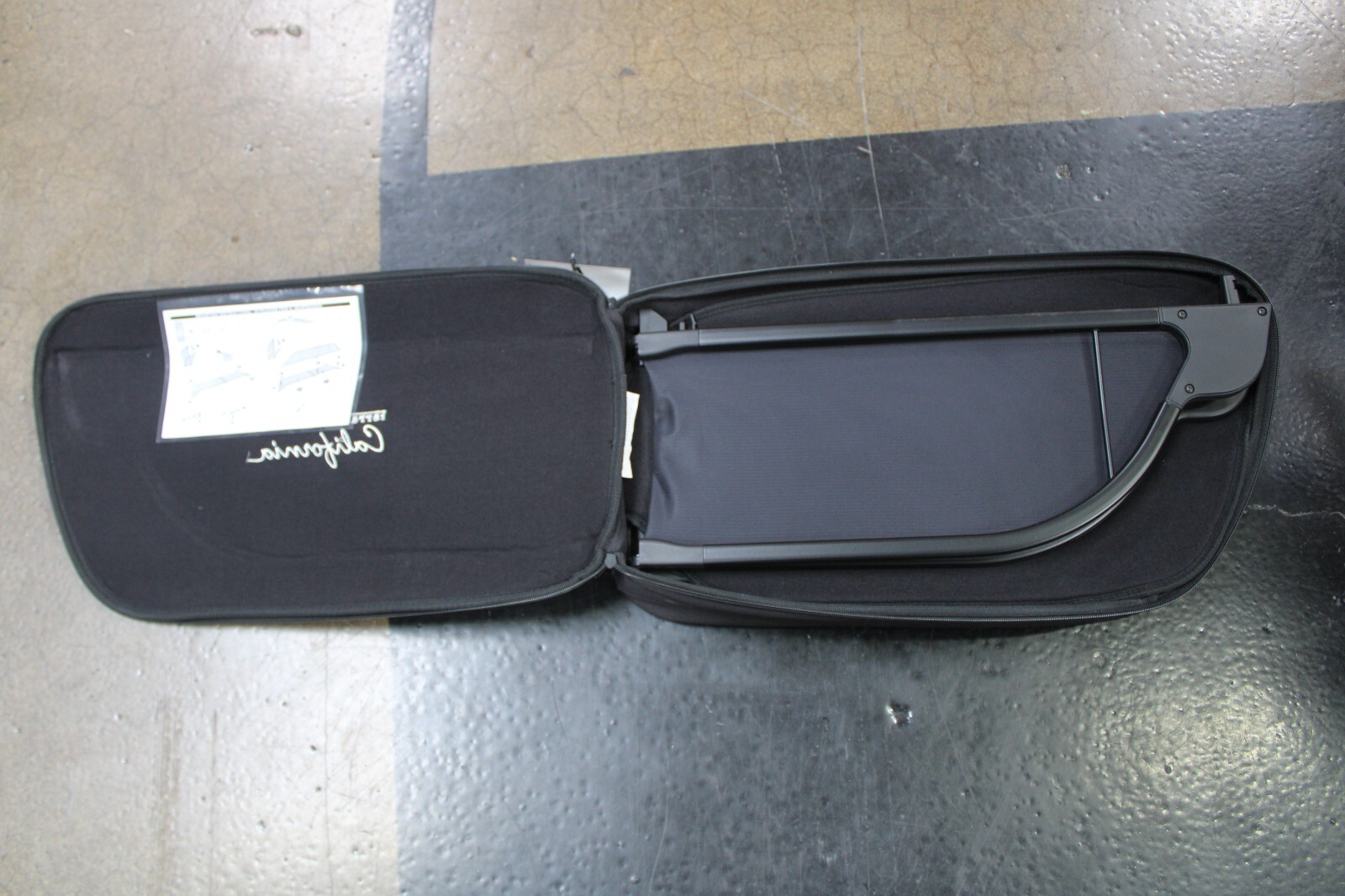 Ferrari California T, Wind Deflector Kit w/Bag, Used, P/N 84743800