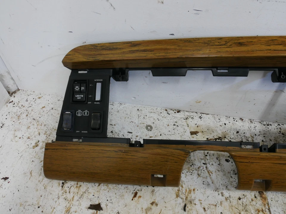 86-91 FSJ Jeep Grand Wagoneer J10 J20 tablero moldura guantera ceniza bandeja e interruptores Foto 2 de 4