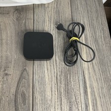 Apple TV HD 4th Gen A1625 32GB Media Streamer...