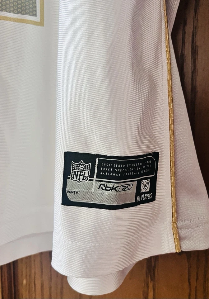 Camiseta deportiva Green Bay Packers Brett Favre #4 Reebok niñas XL blanca gris dorada NFL Foto 2 de 4