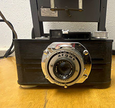 Argus A2B 35mm Film Camera w/ Anastigmat Lens, Built-In Light Meter, B/S