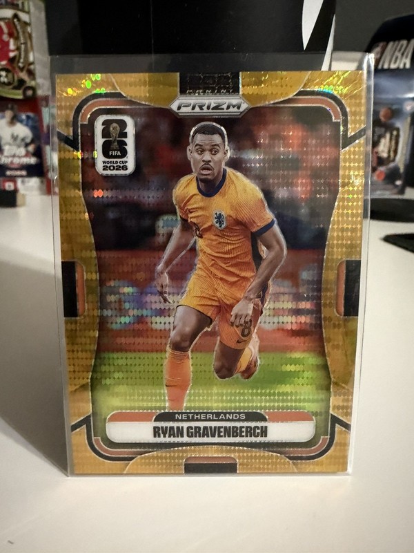 2026 Panini Prizm FIFA World Cup RYAN GRAVENBERCH Preferred Prizms Gold  1 /10