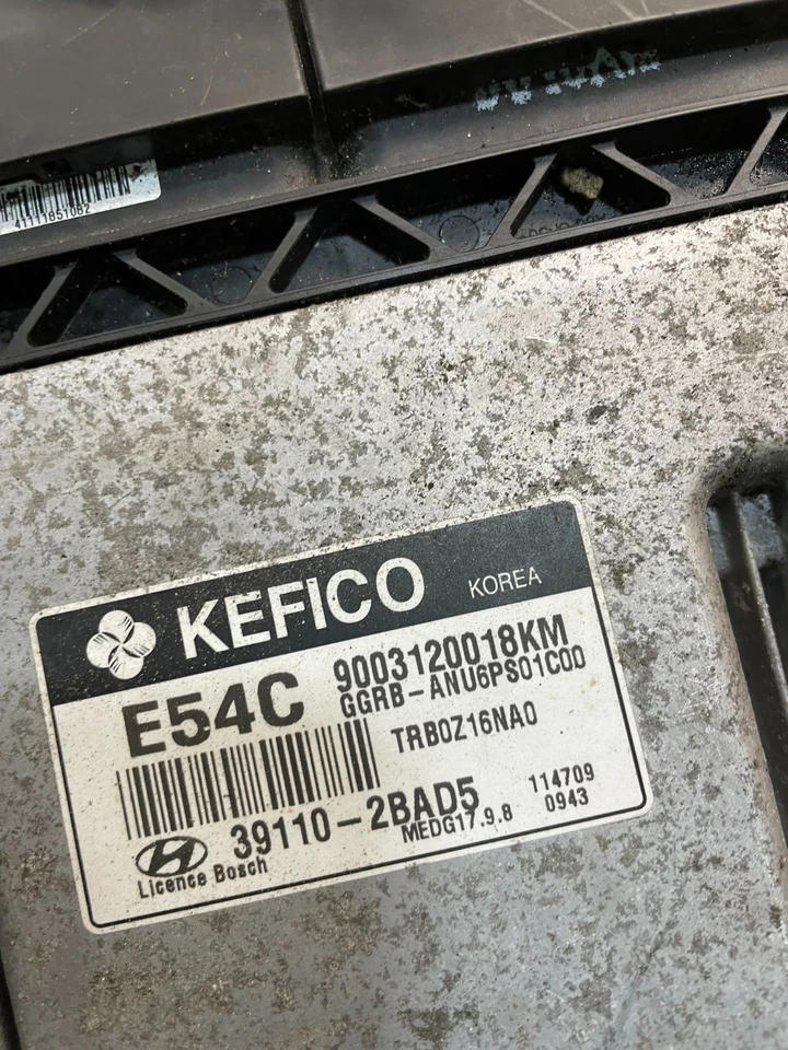 2012 - 2014 Hyundai Accent блок управления двигателем ECU модуль 39110-2bad5 u9512 DG - Изображение 4 из 4