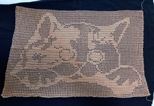 CENTROTAVOLA O QUADRO ALL'UNCINETTO GATTINO