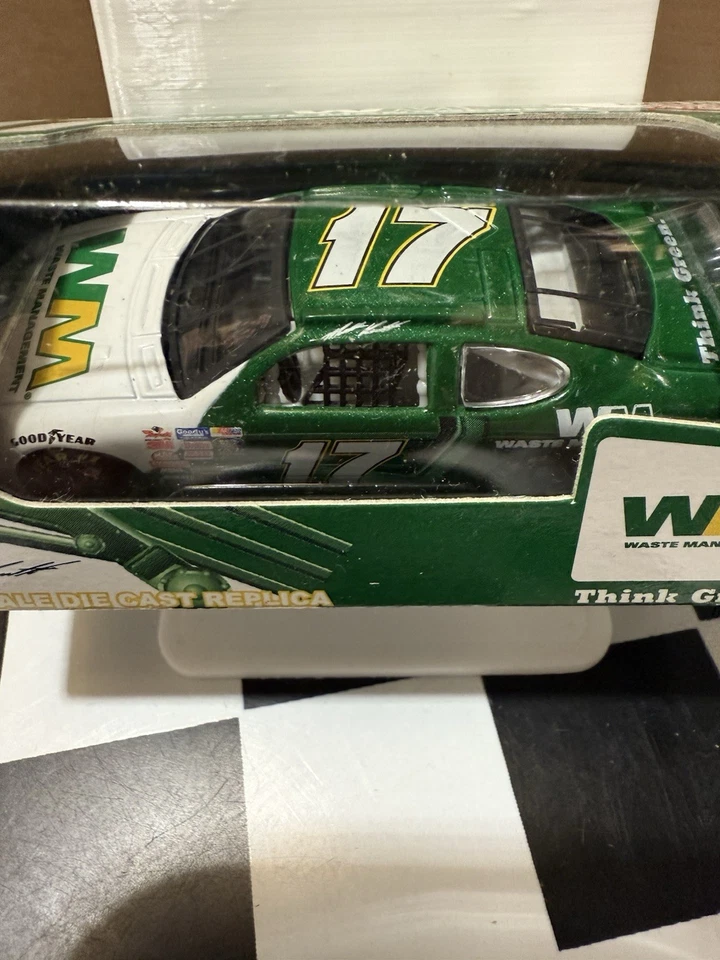 Matt Kenseth #17 Gestión de residuos Think Green 2003 1/64 Nascar Diecast Foto 2 de 4
