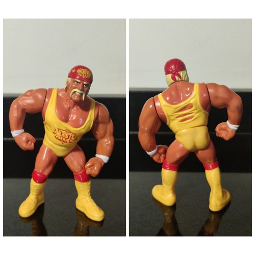 MINTY - WWF Hasbro - Hulk Hogan Series 3 - wcw gal...