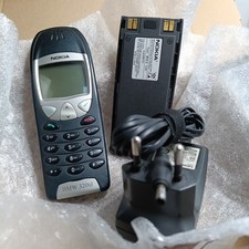 TELEFONO CELLULARE NOKIA 6210 ORIGINALE AUDI BMW MERCEDES VW CARICA e BATTERIA