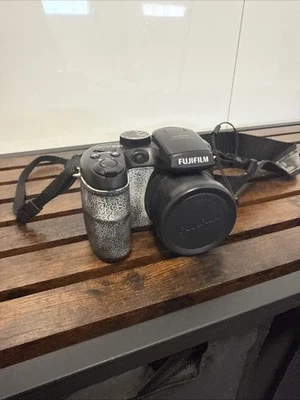Fujifilm FinePix S Series S1500 10.0MP Digitalkamera - Schwarz - Bild 1 von 4