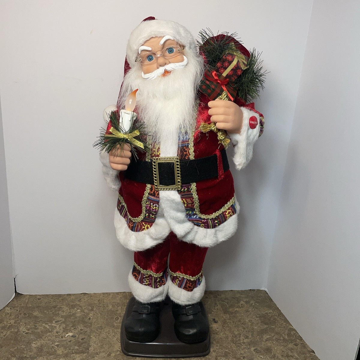 Pan Asian Creations. Animated Santa Claus With Candle And