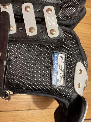 GEAR PRO-TEC Z-COOLショルダーパッド Mサイズ アメフト GEAR PRO-TEC Z-COOLショルダーパッド Mサイズ アメフト