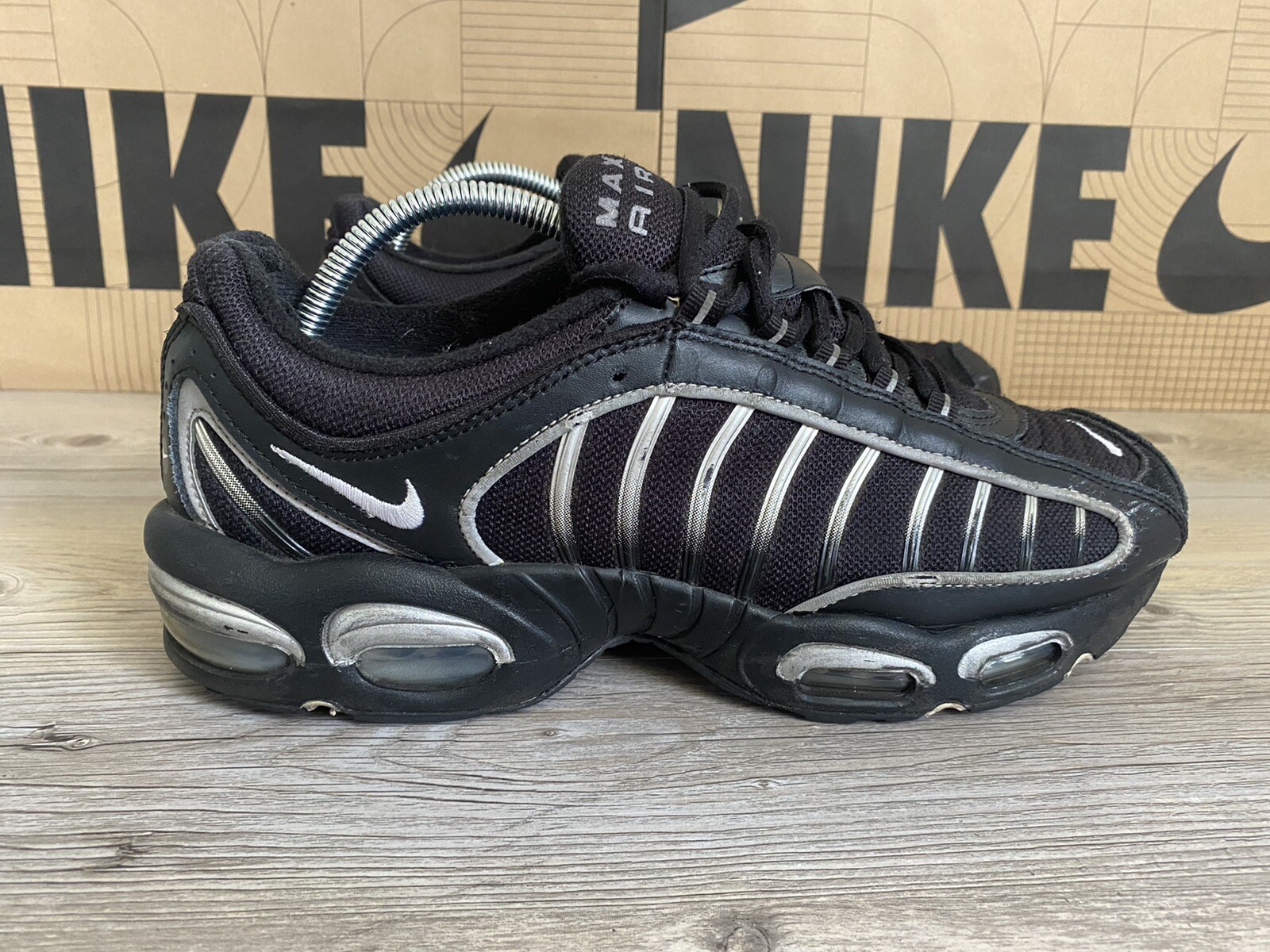 Size 10 Nike Air Max Tailwind 4 Black Silver For Sale Online Ebay Size 10 Nike Air Max Tailwind 4 Black Silver For Sale Online Ebay