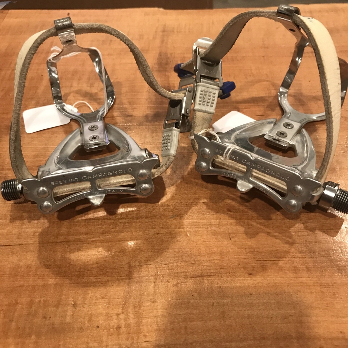 Campagnolo Cレコ ビンテージペダル Vintage Campagnolo C-Record Toe Clip Pedals, Cages, And Straps