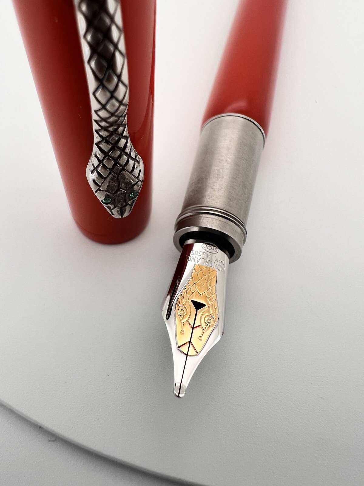 MONTBLANC Heritage CollectionCoral Snake Special Edition Fountain Pen 14k Nib eBay