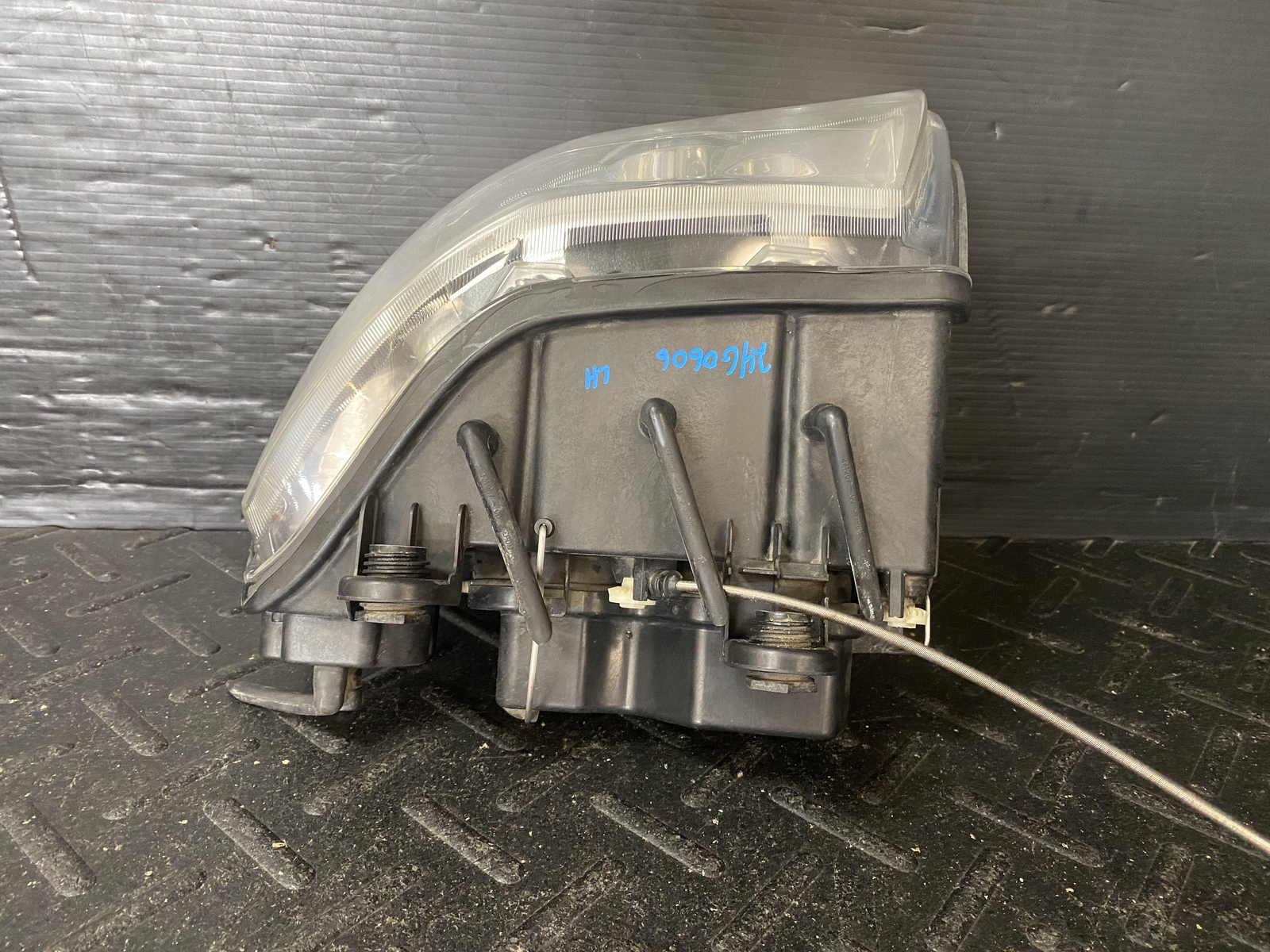 2006 MASERATI QUATTROPORT DRIVER LEFT LH BI XENON HID LOW & HIGH BEAM LIGHT LAMP