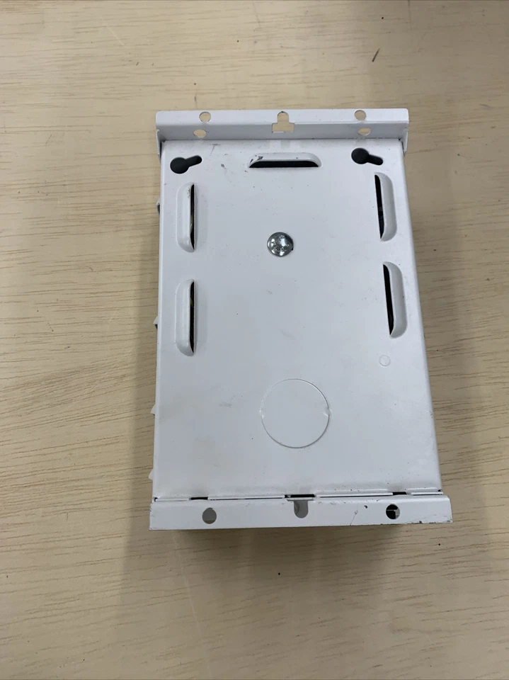 Q-TRAN Q6S-DC 24V 100DC LED Power Supply 120/277V - Image 3 of 4