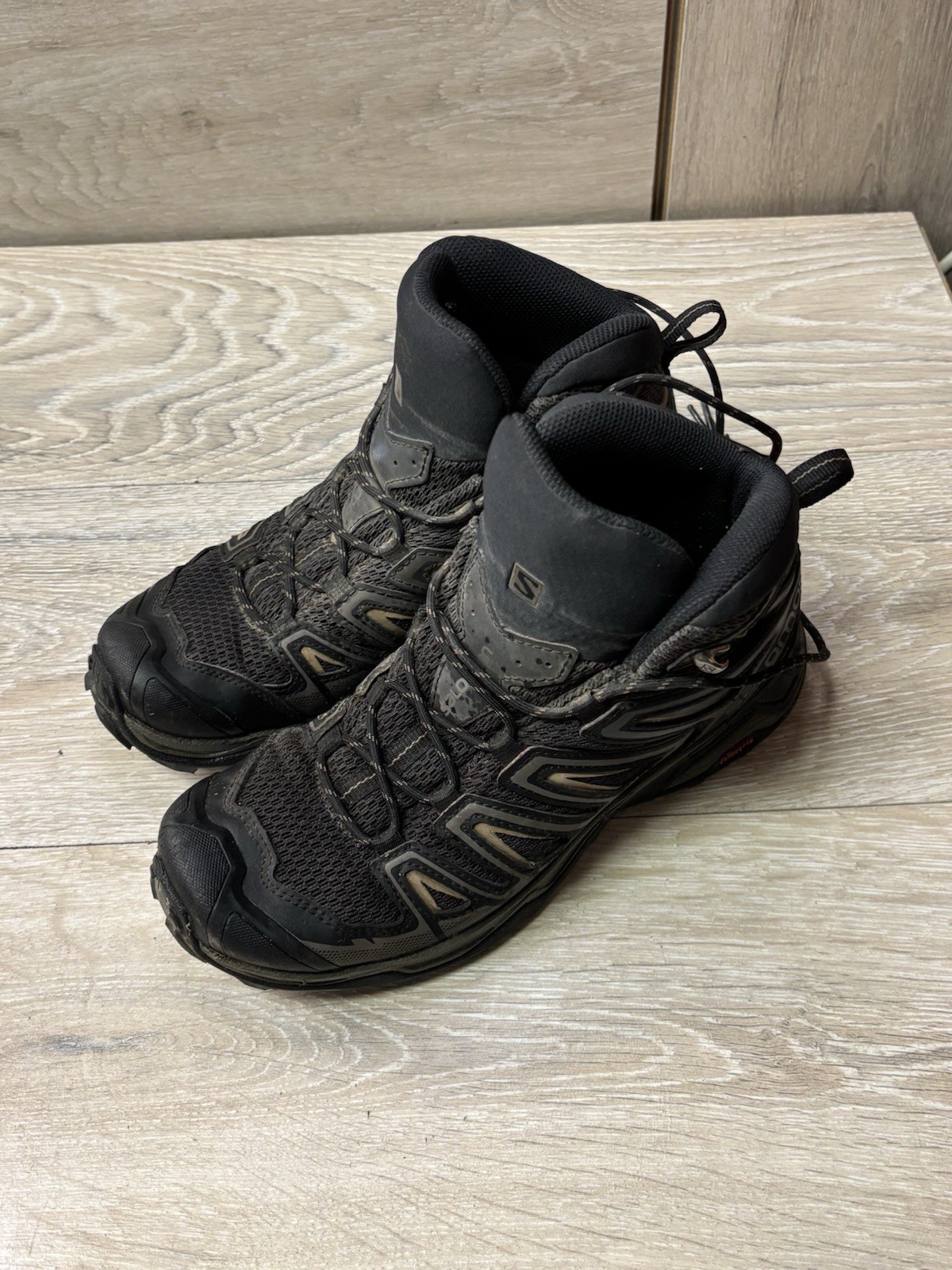 Scarpa scarponi da trekking Salomon X Ultra 3 Mid da uomo taglia 8 410439 neri stringati