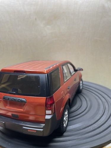 GATE 2001 Diecast Orange Saturn Vue (!!!) 1/18th Model - Picture 4 of 16