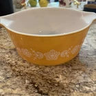 PYREX Ovenware Butterfly Gold 2 1/2 QUART Oval Casserole Dish -VINTAGE