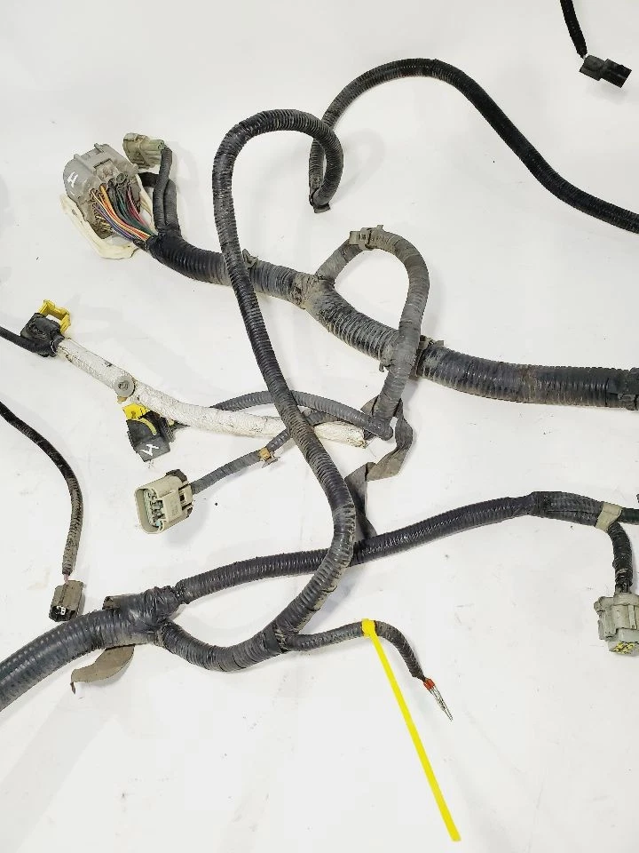 2017 日产 Titan XD 原始设备制造商驾驶室车架车身线束 5.0L — 第 3/4 张图片