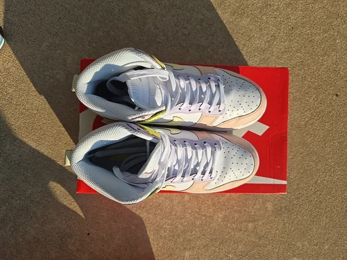 Size 7 - Nike Dunk High Lemon Twist Womens