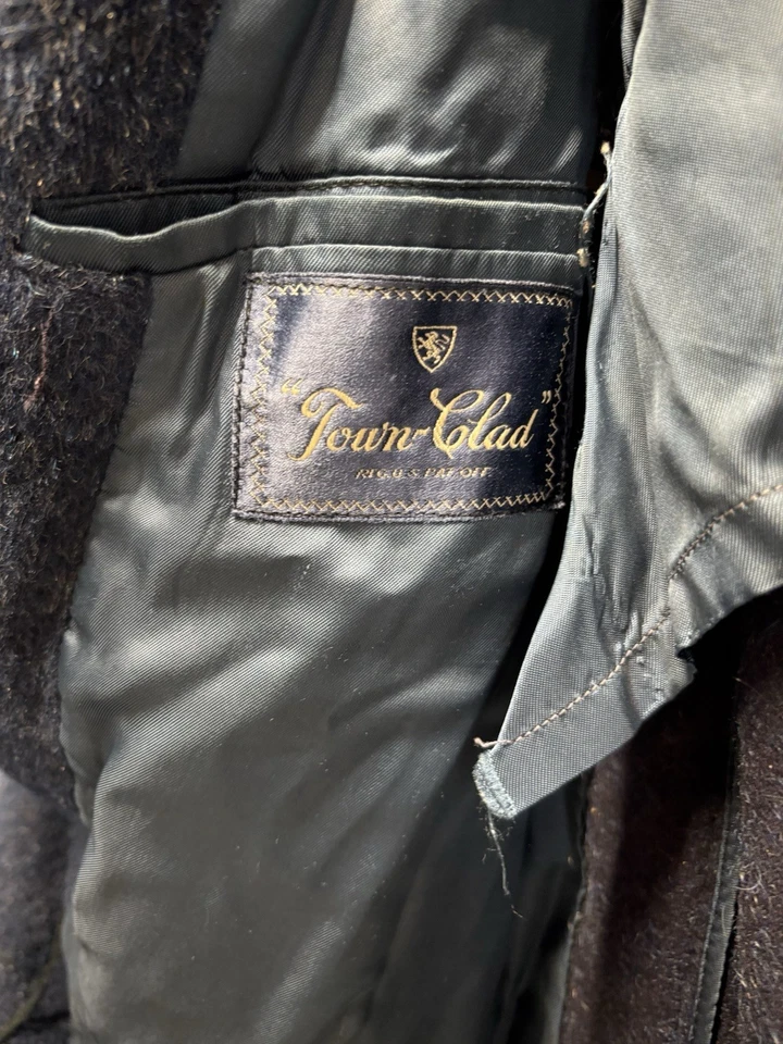 Vintage 1940s Town Clad Cunapac Alpaca Trench - Image 3 of 4