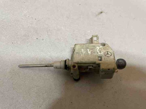 MERCEDES-BENZ C W203 Tankverschluss A2038201997 2.20 Diesel 105kw 2003 22177931