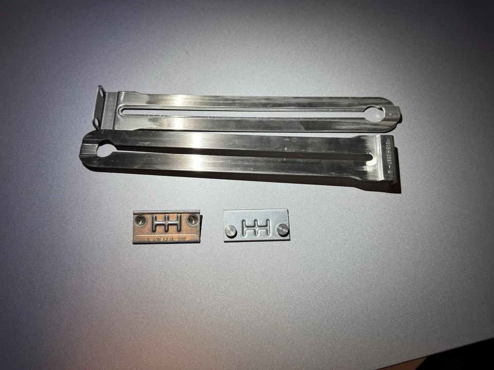 Apple Xserve 3.1 G5 Dual 2.3 GHz, 2 GB RAM, 480 GB SSD, Cluster Node - Image 4 of 4