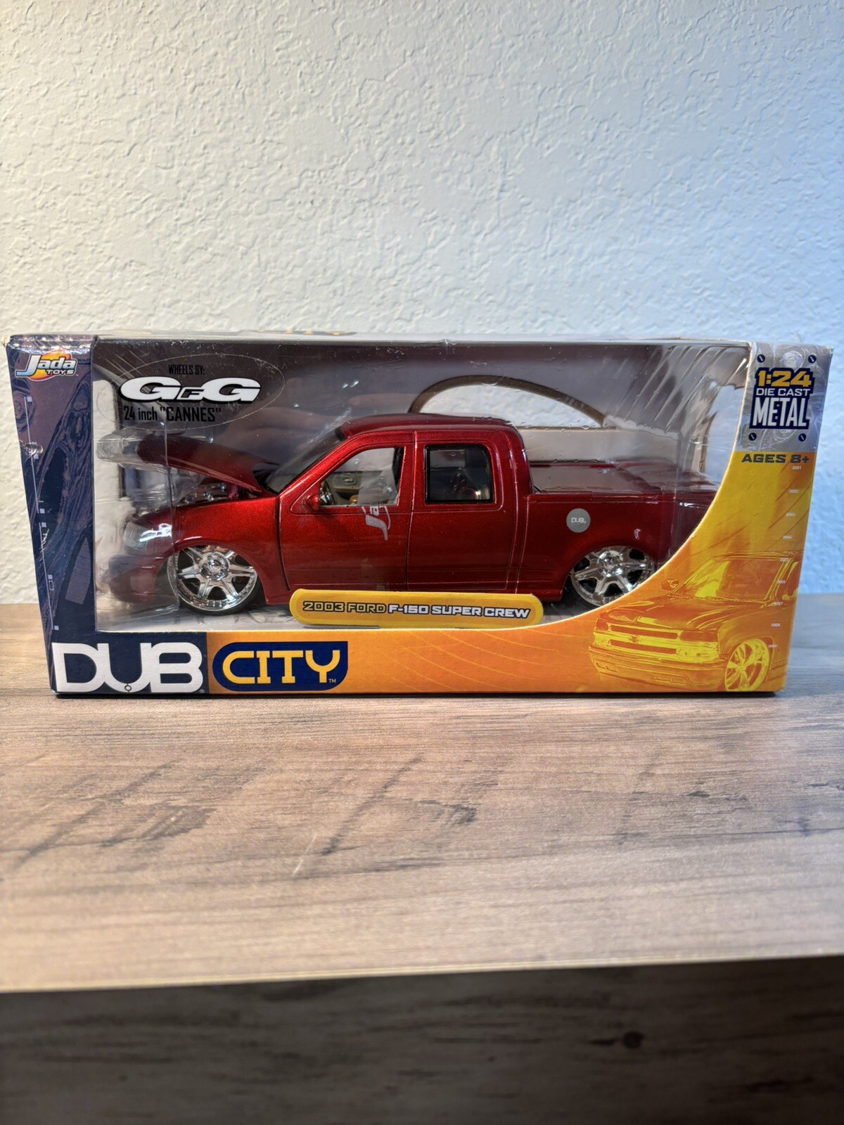 jada toys DUB Ford F-150 1/24 ホーミーズ付き