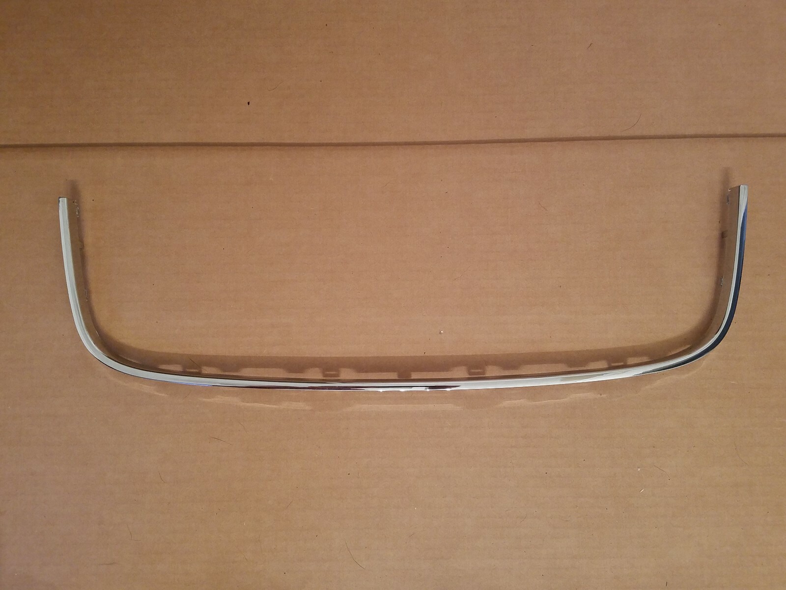 10PC Set 2005-2010 JETTA Front Bumper Upper Grille w/ Chrome Molding