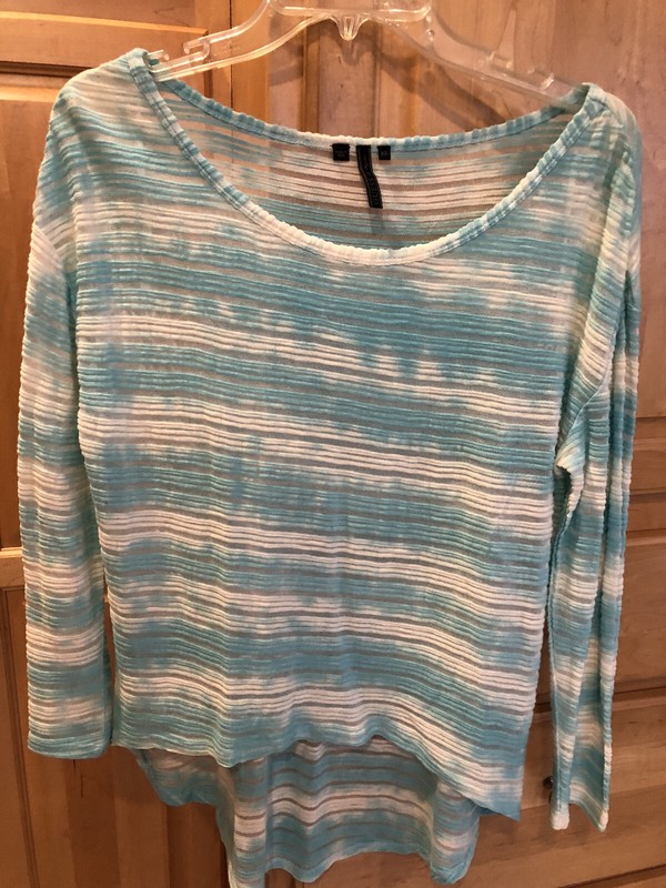 Guess Top Women Small India-some lines are kind of SEE THRU