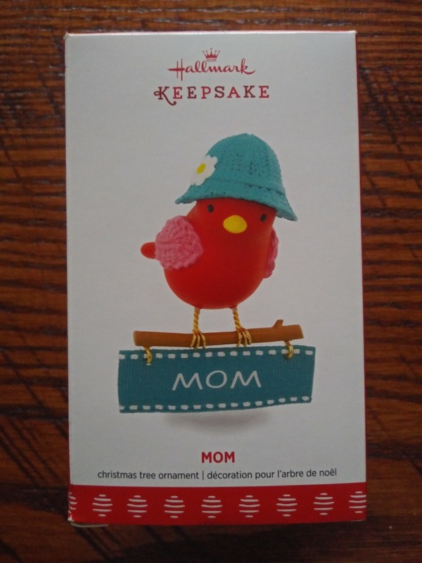 2017 Hallmark Keepsake Ornament Red Winter Mom Bird Teal Knit Hat NIB Christmas