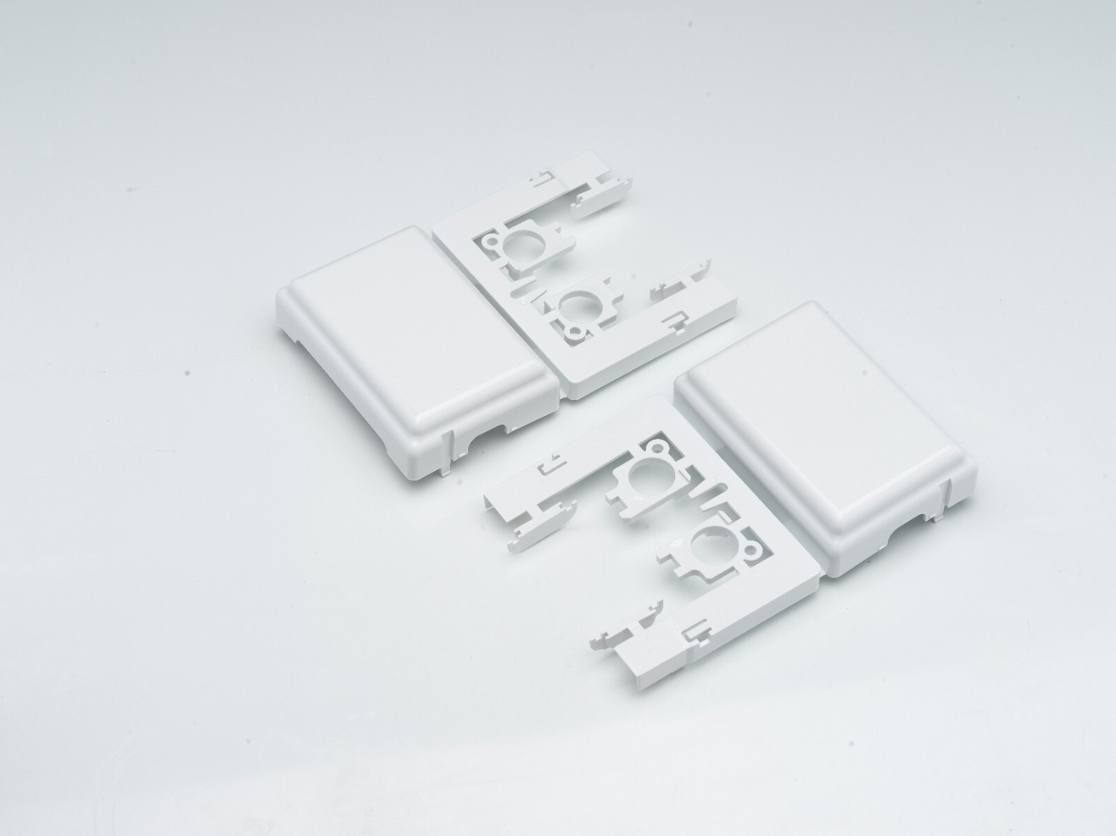 Cardea Solutions SocketLoc Twin Socket Protector Lockable Plug Cover