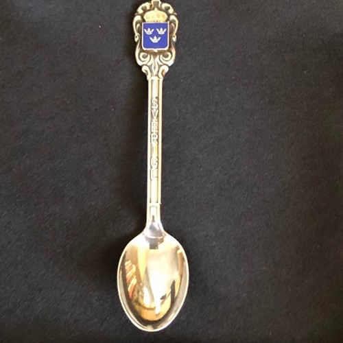 Lot of 5 Sterling Silver Souvenir Spoons Bermuda, South Africa, 2 Sweden, Norway - Picture 12 of 15