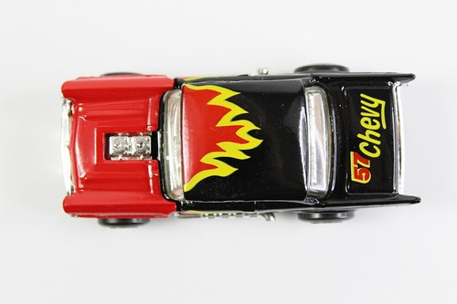 Matchbox 1957 Chevy Hot Rod 1:64 Scale Black with Red Flames NICE - Picture 4 of 5